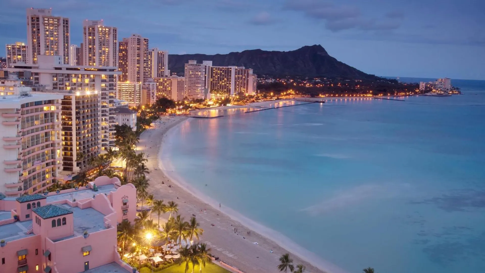 Serene Waikiki Skytower 1-Bedroom Condo Honolulu USA